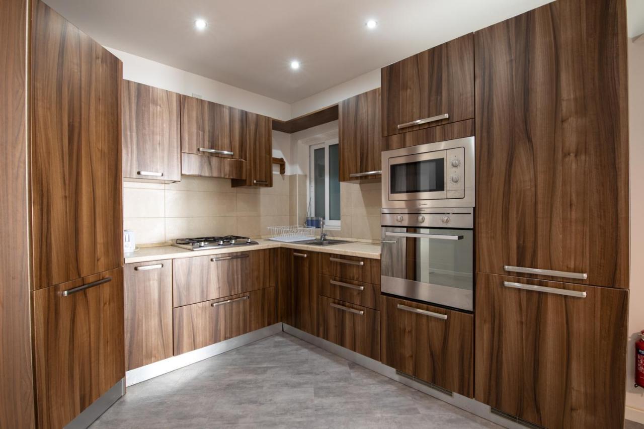 Modern 3 Bedroom & 3 Bathroom Apartment - Near Balluta Bay Saint Julian's Ngoại thất bức ảnh