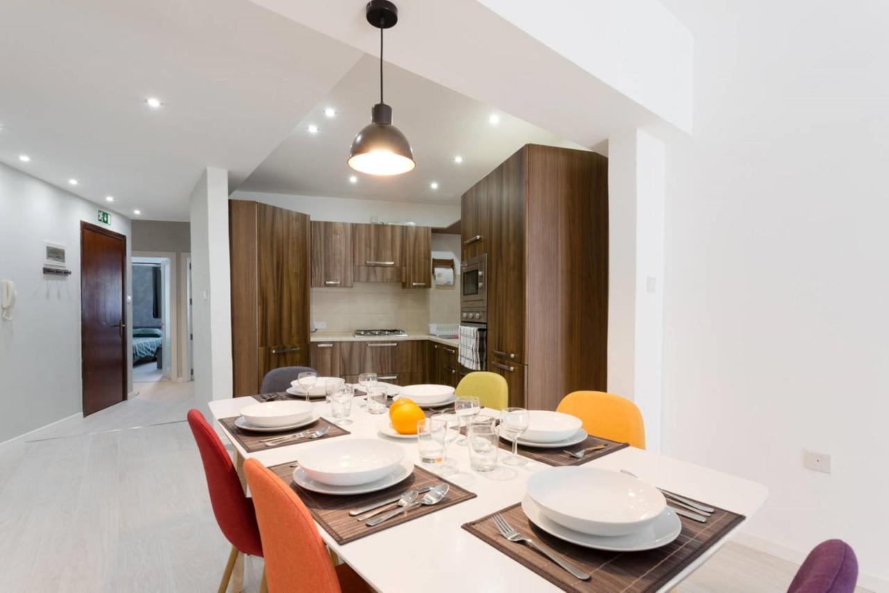 Modern 3 Bedroom & 3 Bathroom Apartment - Near Balluta Bay Saint Julian's Ngoại thất bức ảnh